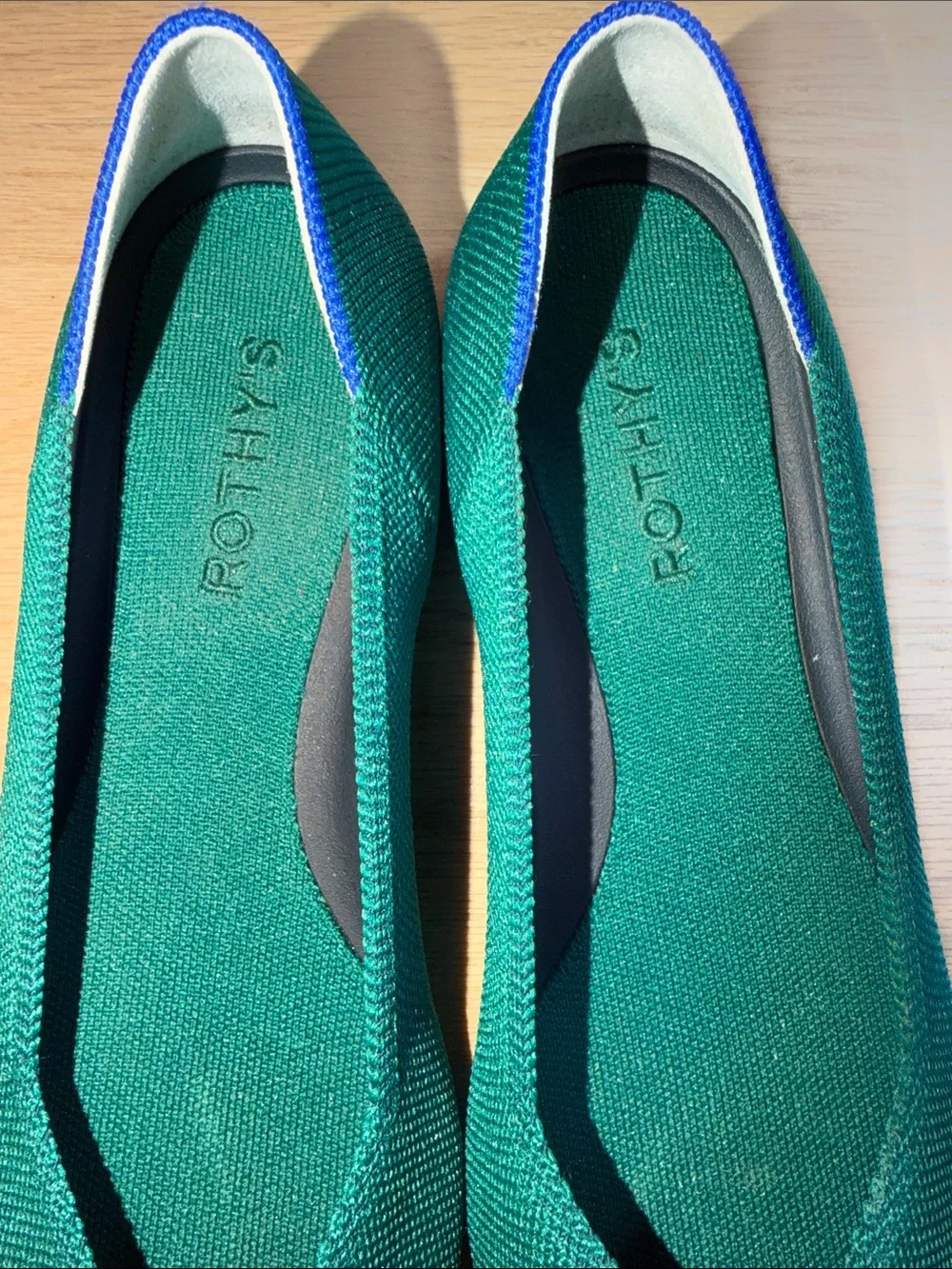 Rothy's Emerald Green Pointed Knit Flats - Picture 2 of 7